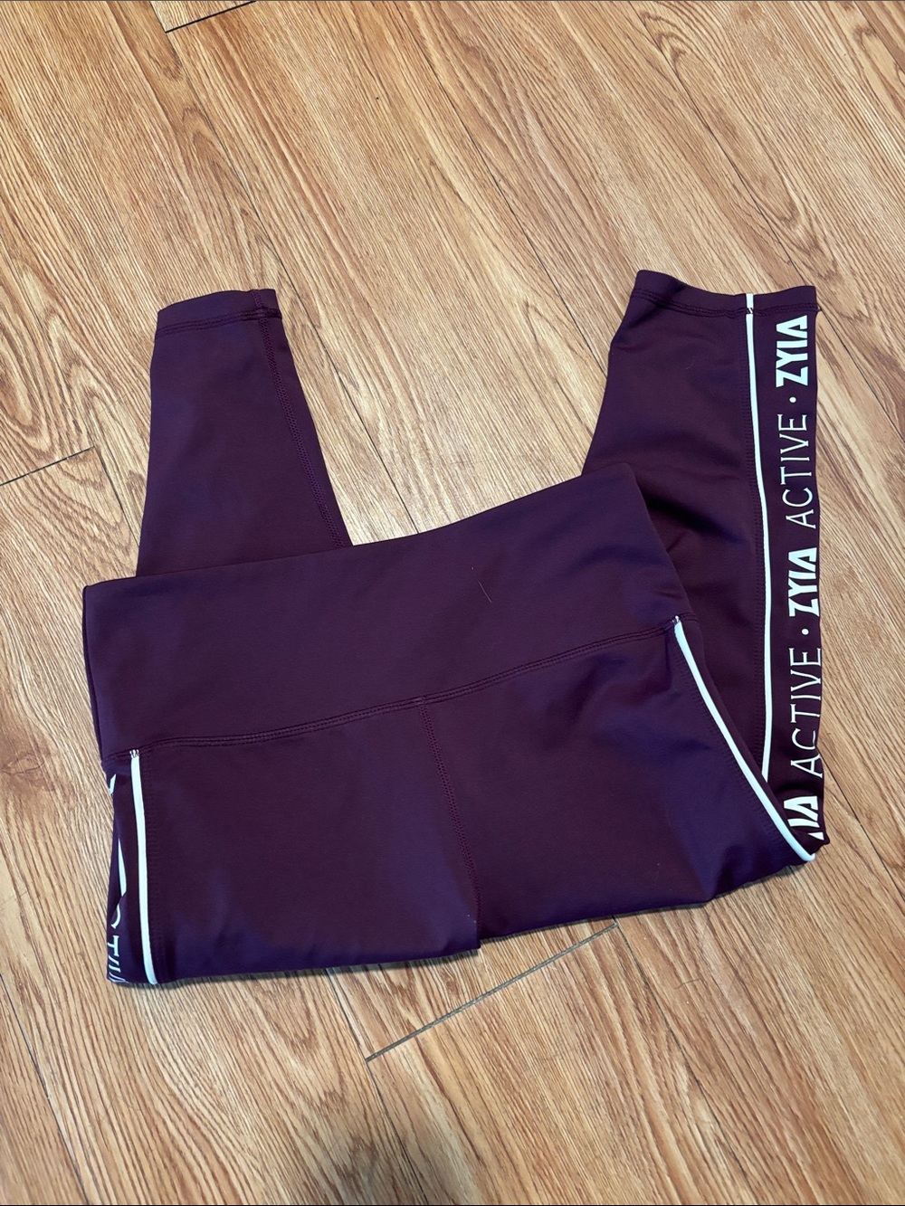 Zyia Leggings